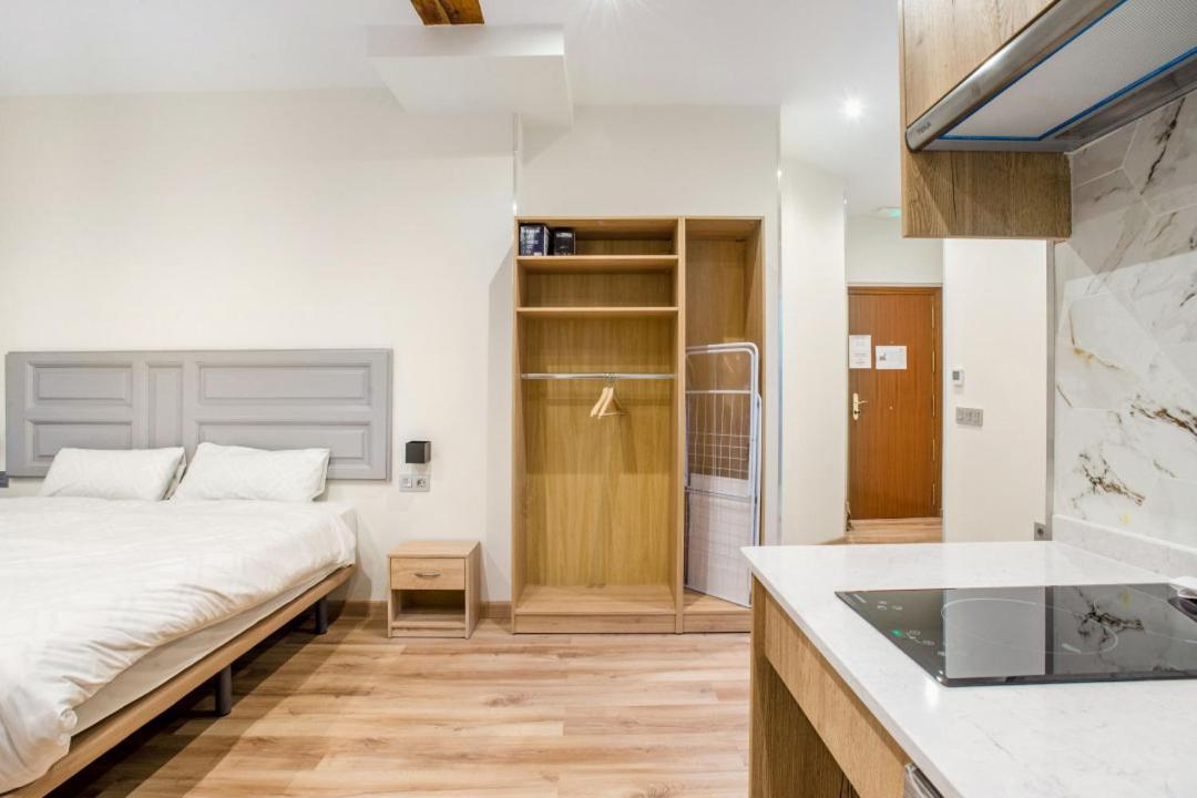 1 Bedroom 1 Bathroom Furnished - Justicia - Cozy - Mintystay マドリード エクステリア 写真
